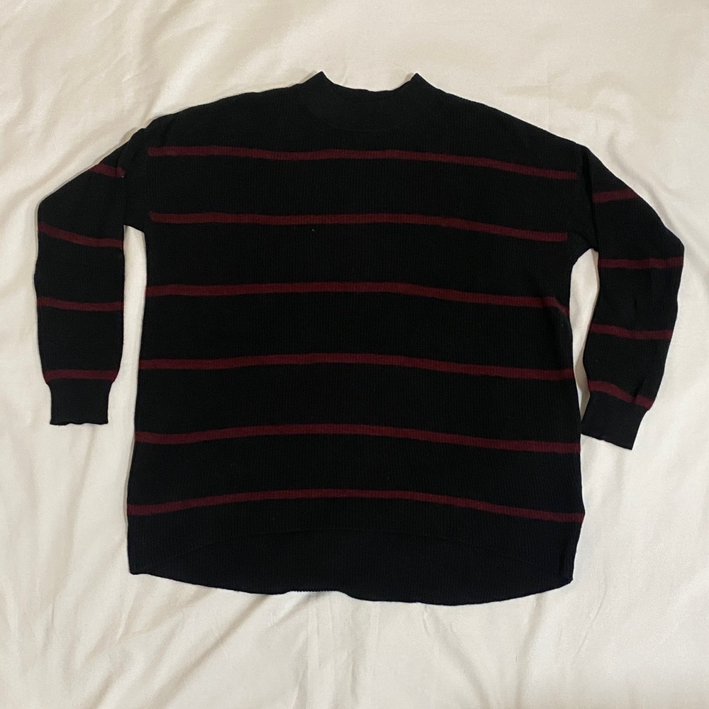 American Eagle Outfitters Black and Maroon Striped Crewneck Sweater